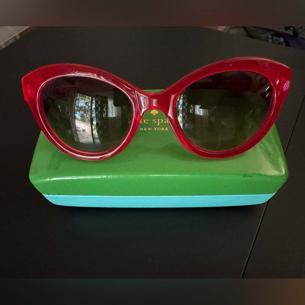 Kate Spade CORDELIA/S Red Cat Eye‎ Sunglasses Gradient Lenses With Case & Cloth